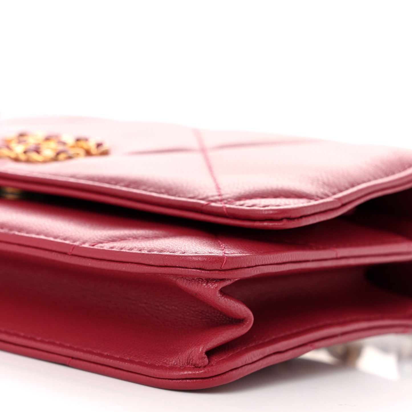 Shiny Goatskin Quilted Chanel 19 Wallet On Chain WOC Red