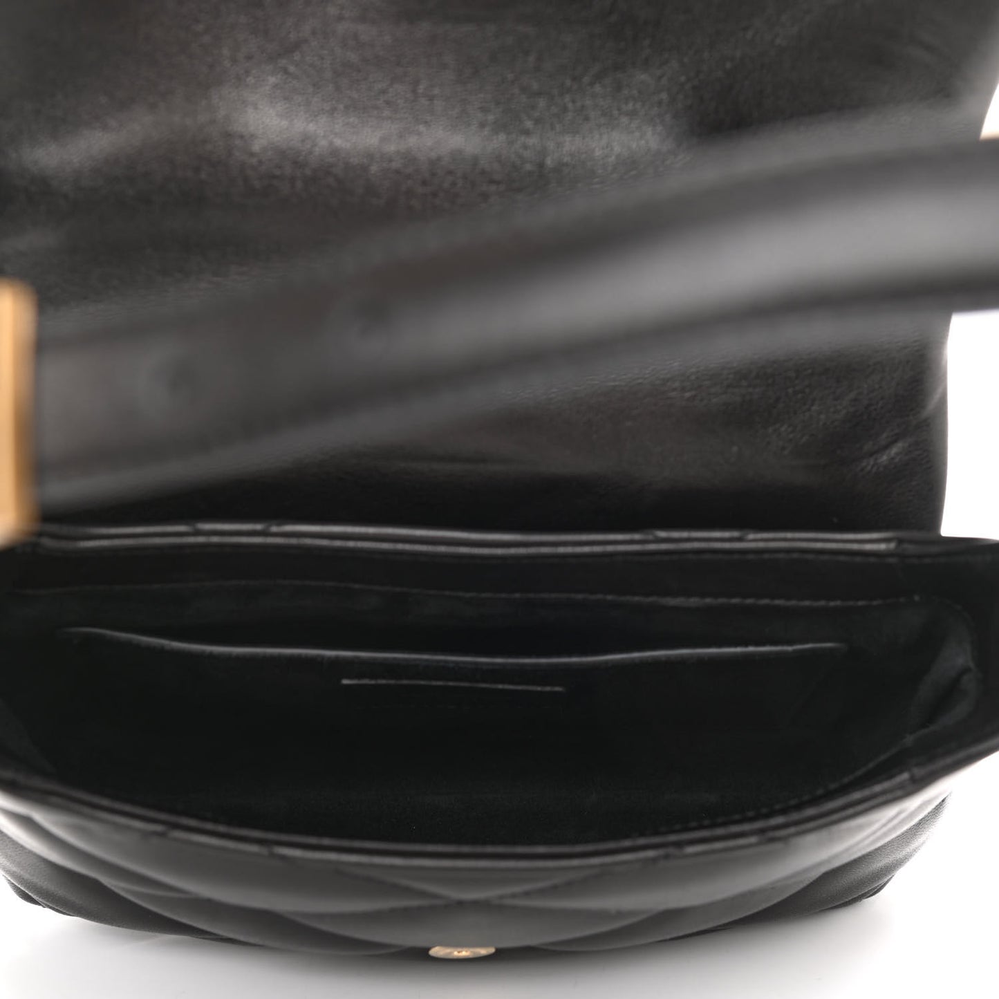 Lambskin Quilted Le 57 Diamond Shoulder Bag Black