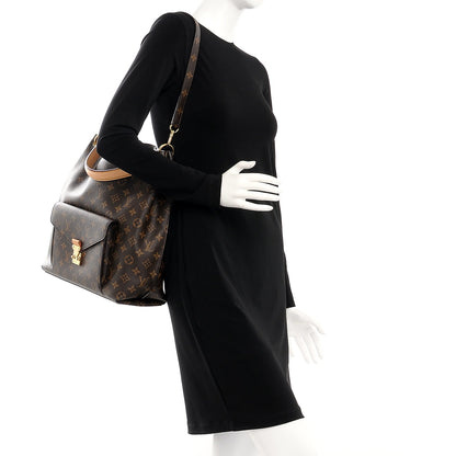 Louis Vuitton Monogram Metis 2 of 10