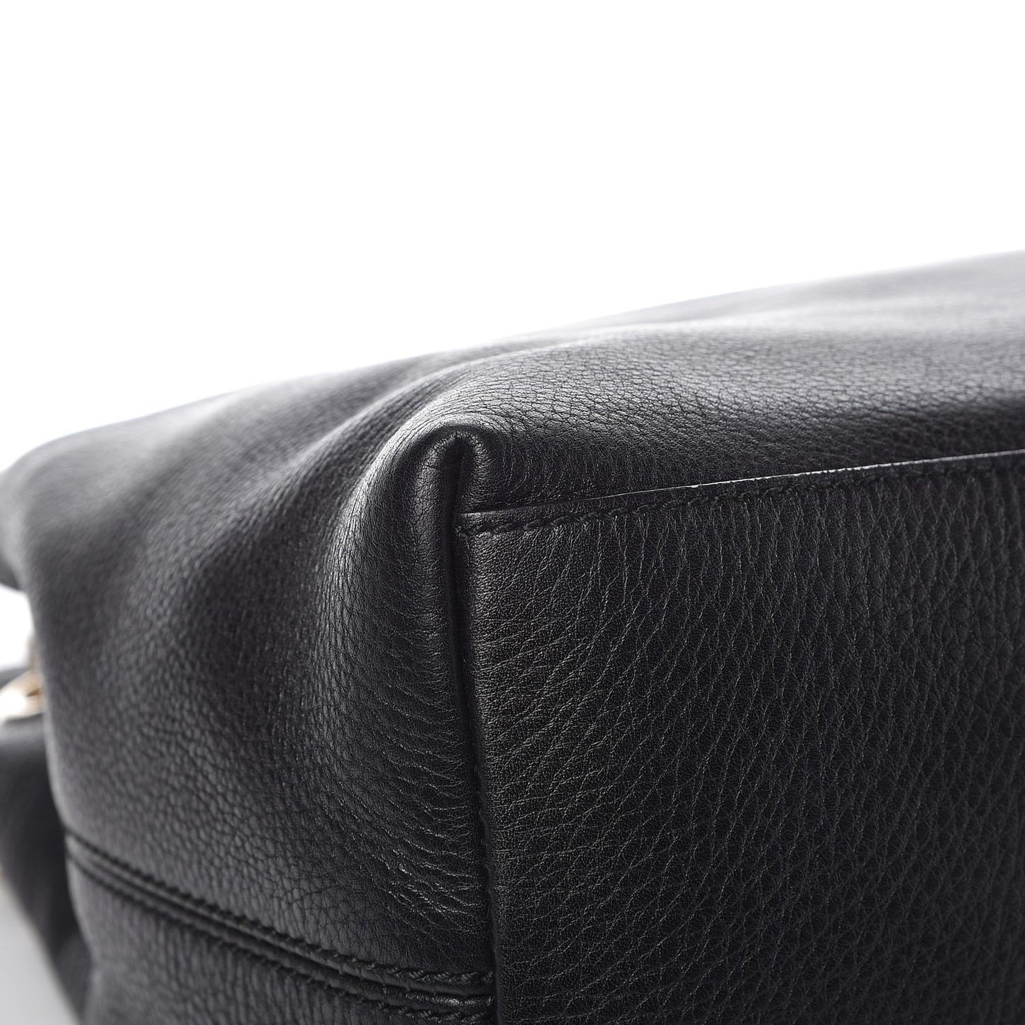 Pebbled Calfskin Medium Soho Chain Shoulder Bag Black
