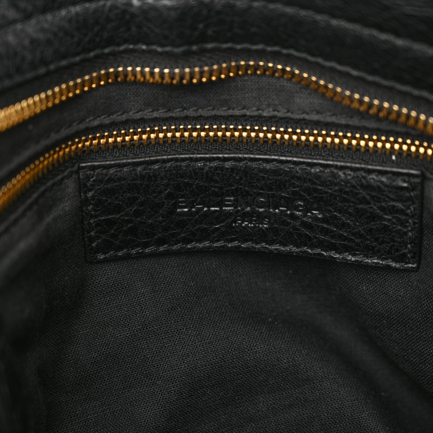 Agneau Giant 12 Gold Hardware City Black