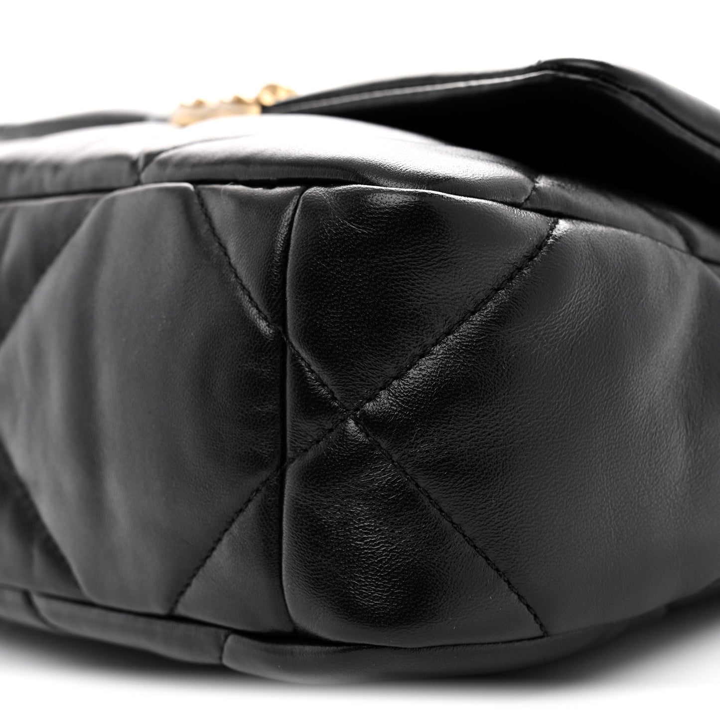 Lambskin Quilted Medium Chanel 19 Flap Black
