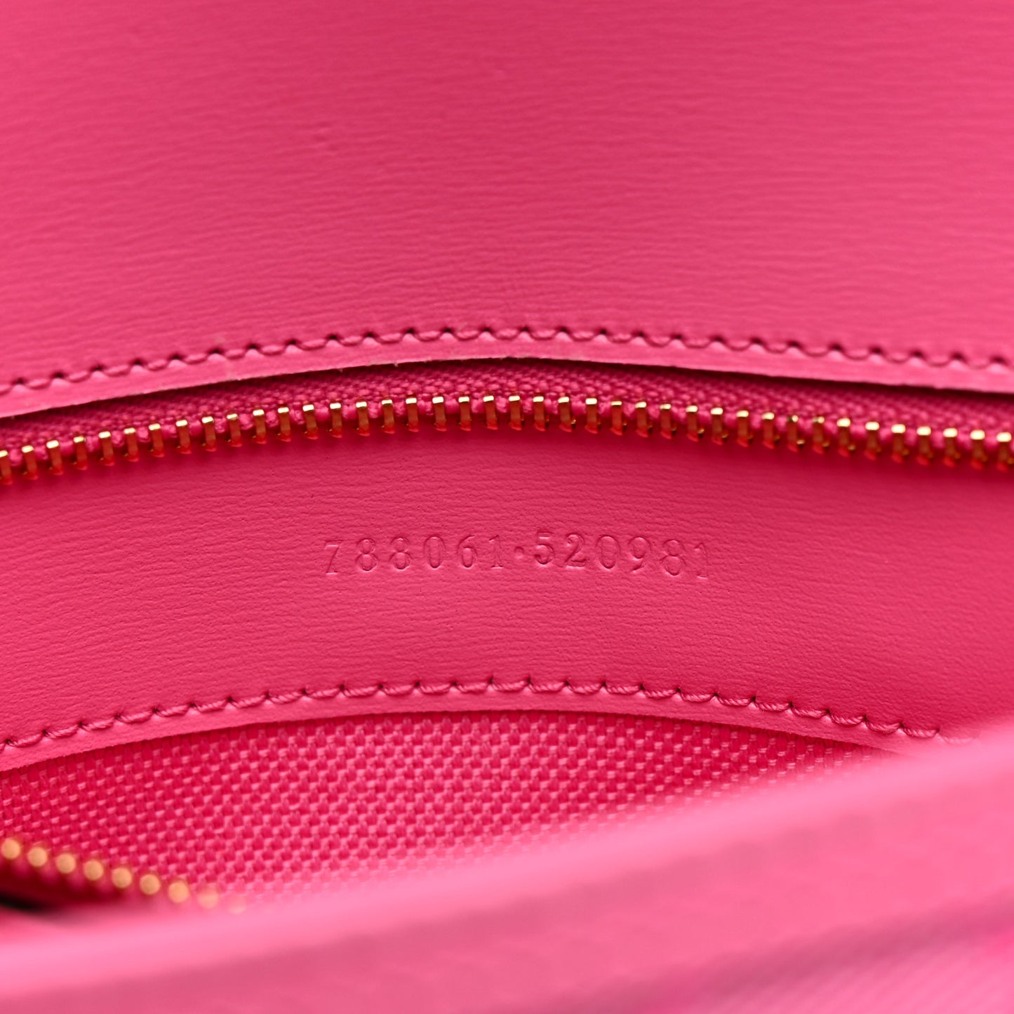 GG Monogram Textured Dollar Calfskin Small Luce Shoulder Bag Pink