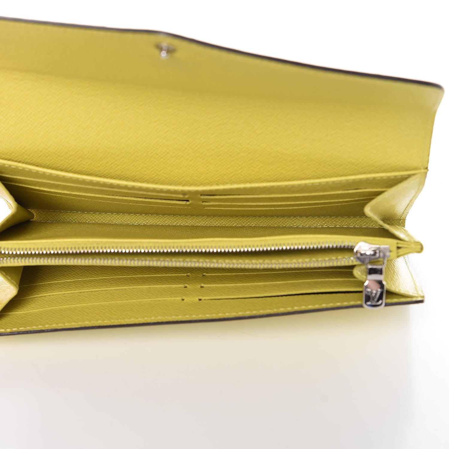 Louis Vuitton Epi Sarah Wallet NM Pistache 5 of 13