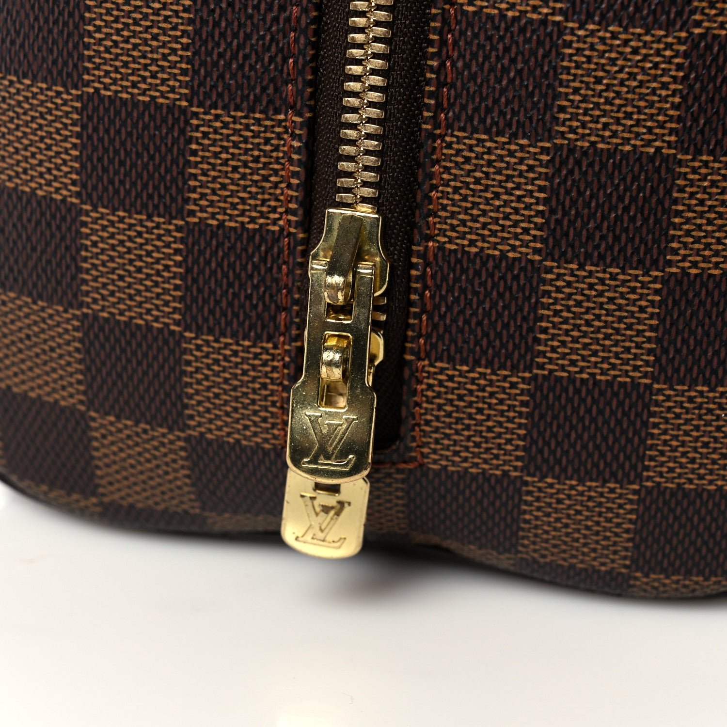 Louis Vuitton Damier Ebene Nolita 19 of 19