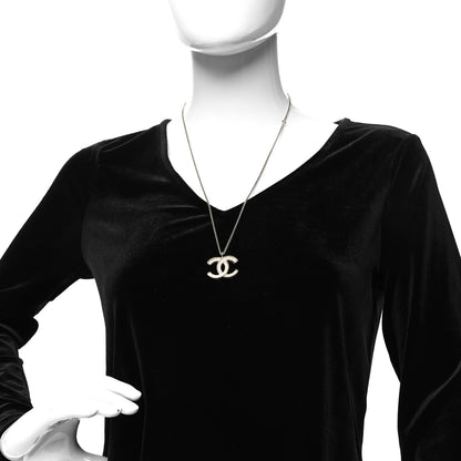 Chanel Pearl CC Pendant Necklace Light Gold 2 of 5