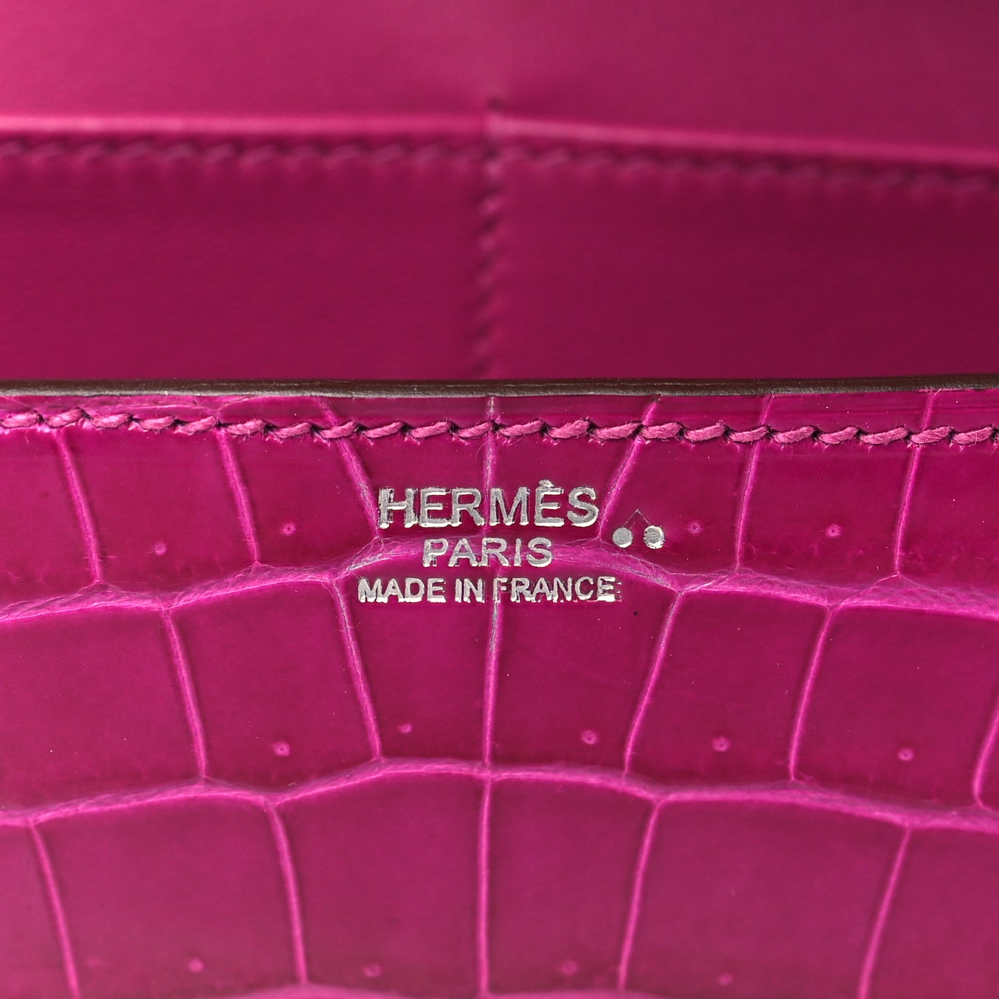 Shiny Niloticus Crocodile Egee Clutch Rose Scheherazade