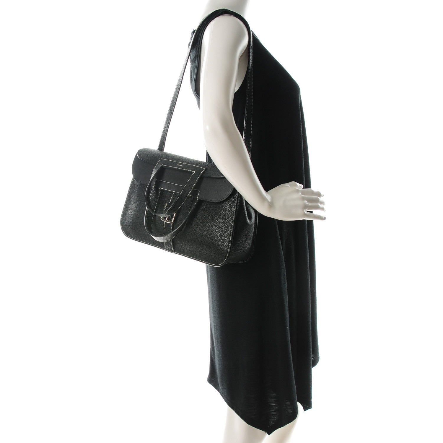 Hermes Taurillon Clemence Halzan 31 GM Black 2 of 7