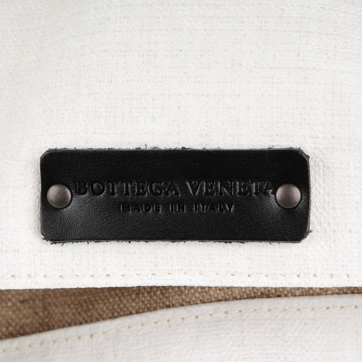 Lino Spalmato Light Calf Medium Scolpito Tote Off White Nero Black
