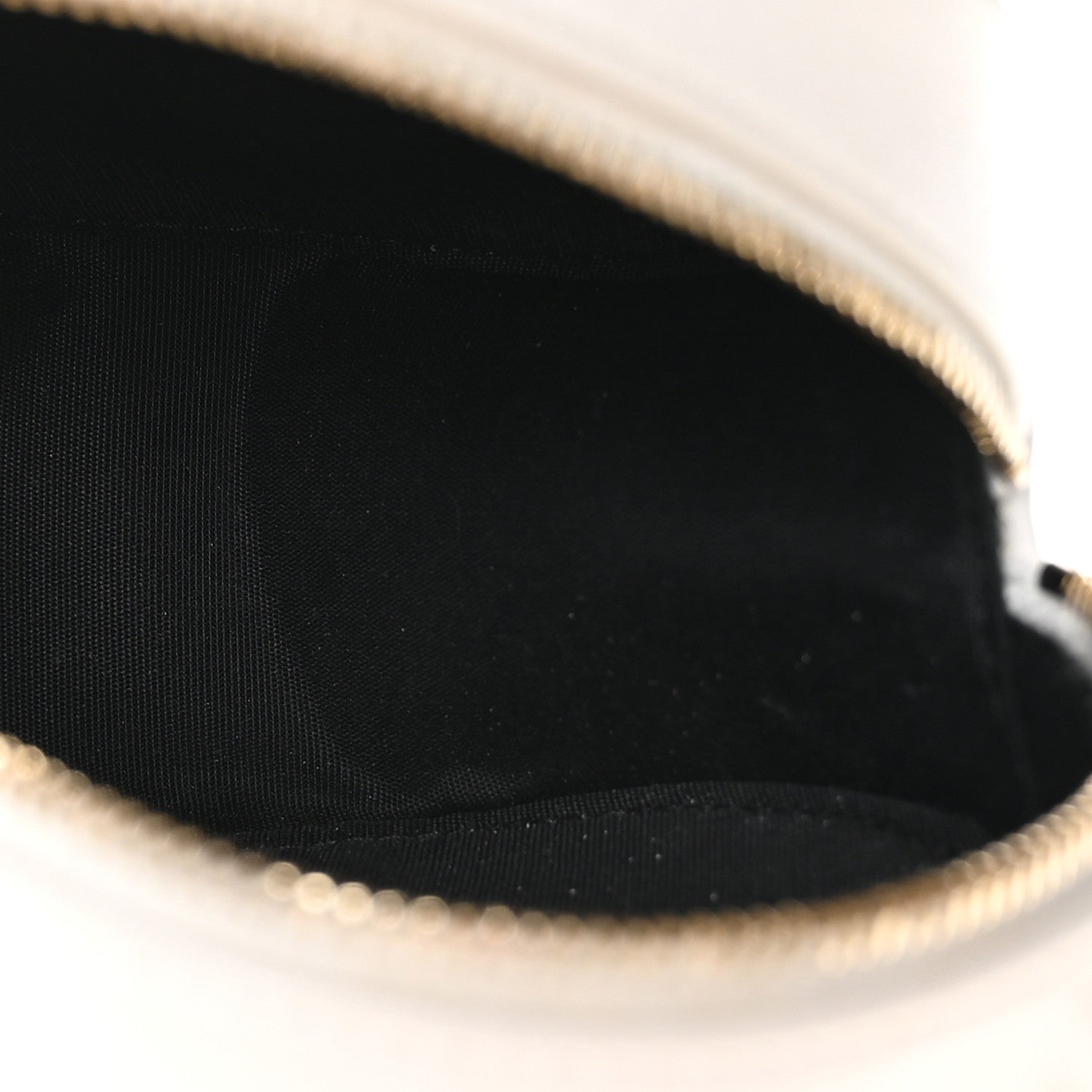 Chanel Calfskin Quilted Pearl Round Clutch With Chain White 5 of 10