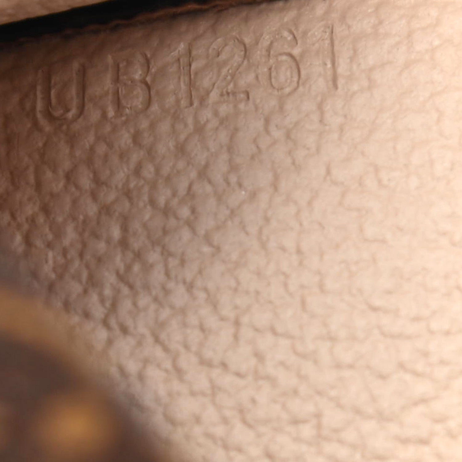 Louis Vuitton Monogram Toiletry Pouch 15 6 of 7