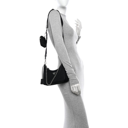 Prada Nylon Re-Edition 2005 Shoulder Bag Black 2 of 10