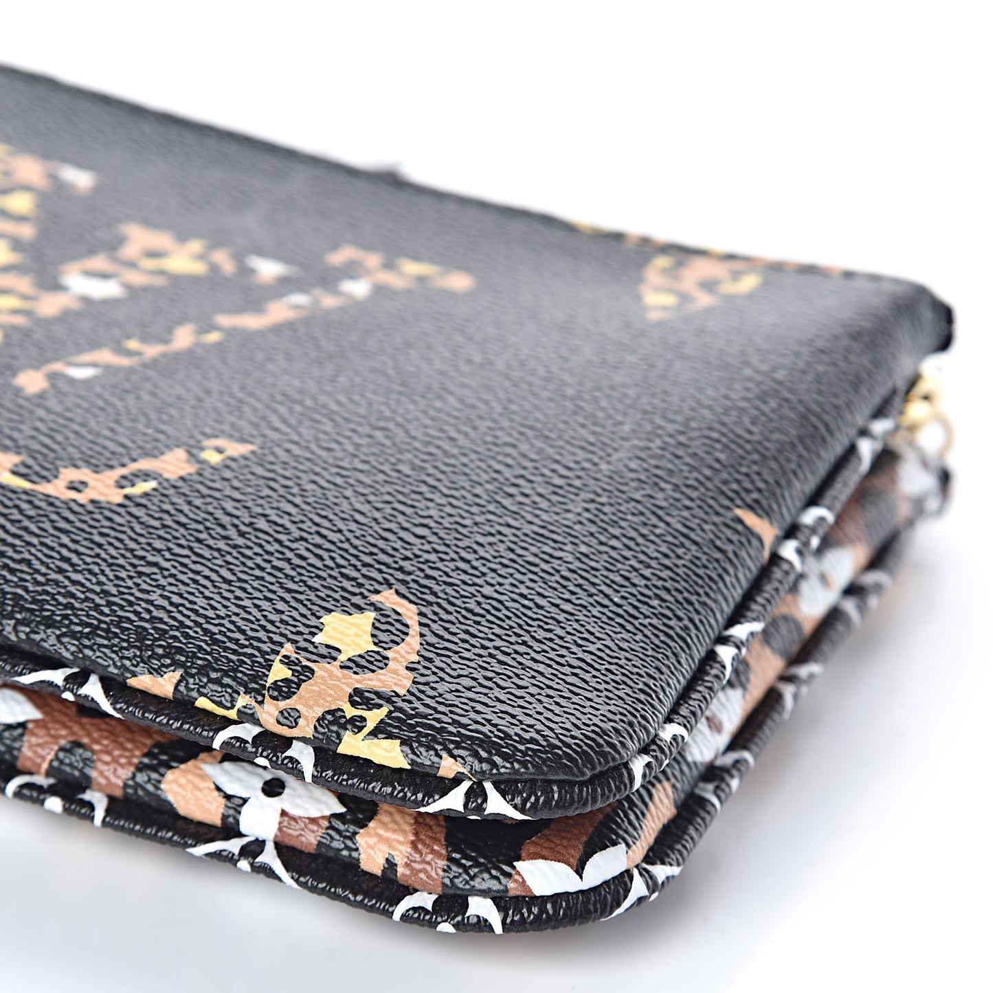 Monogram Giant Jungle Pochette Double Zip Black