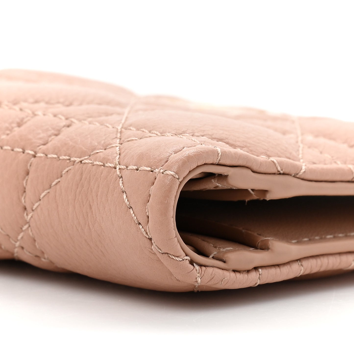 Grained Calfskin Supple Cannage Caro Dahlia Wallet Rose Des Vents