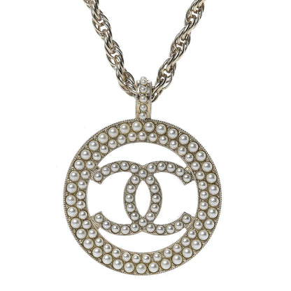 Chanel Pearl CC Medallion Necklace Gold 4 of 6