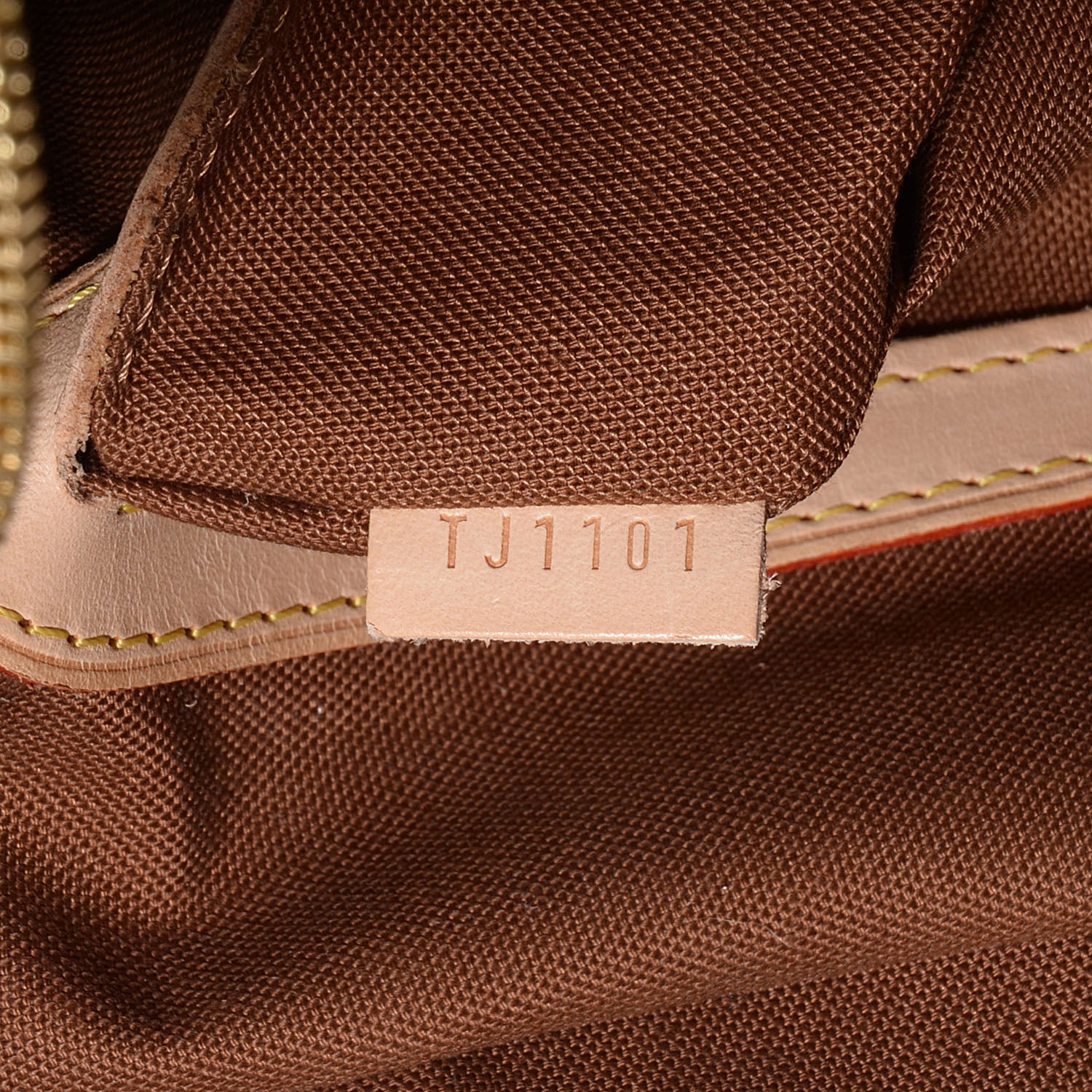 Louis Vuitton Monogram Carryall 7 of 7