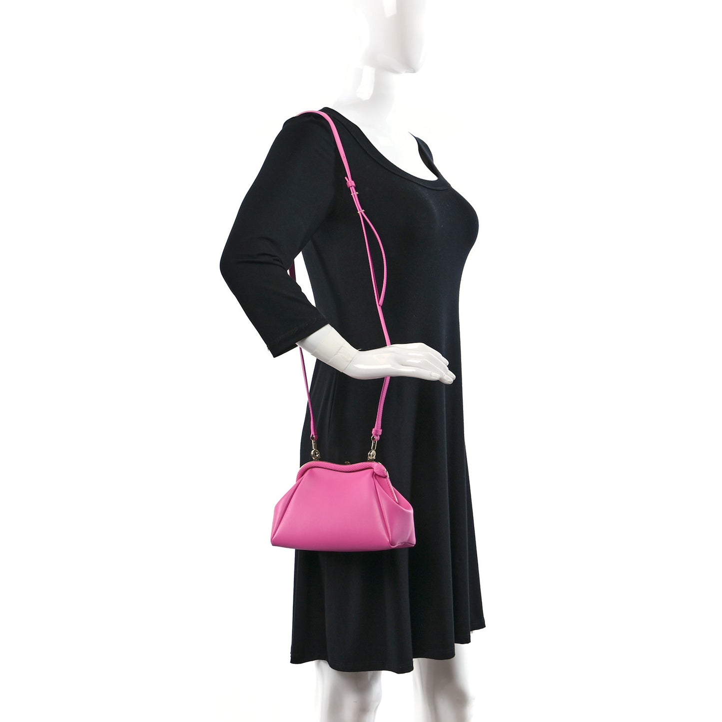 Nappa Serpentine Clutch With Strap Pink