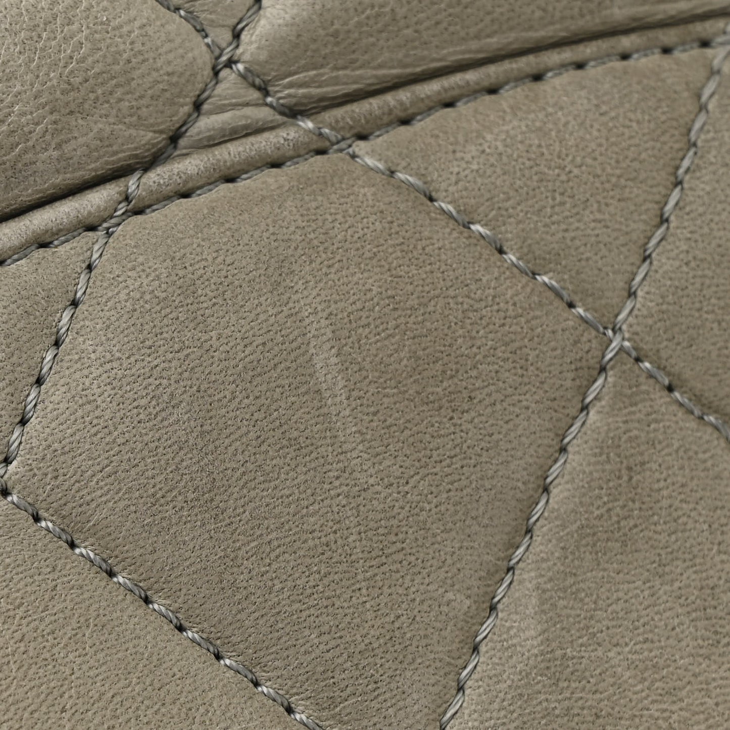 Lambskin Maxi Quilted Chanel 3 Flap Bag Grey