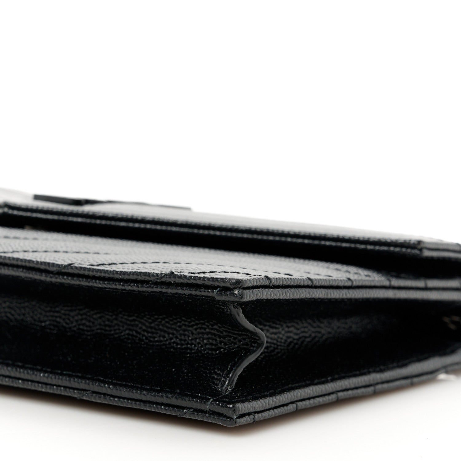 Saint Laurent Grain De Poudre Matelasse Chevron Monogram Monochrome Envelope Chain Black Black 9 of 9