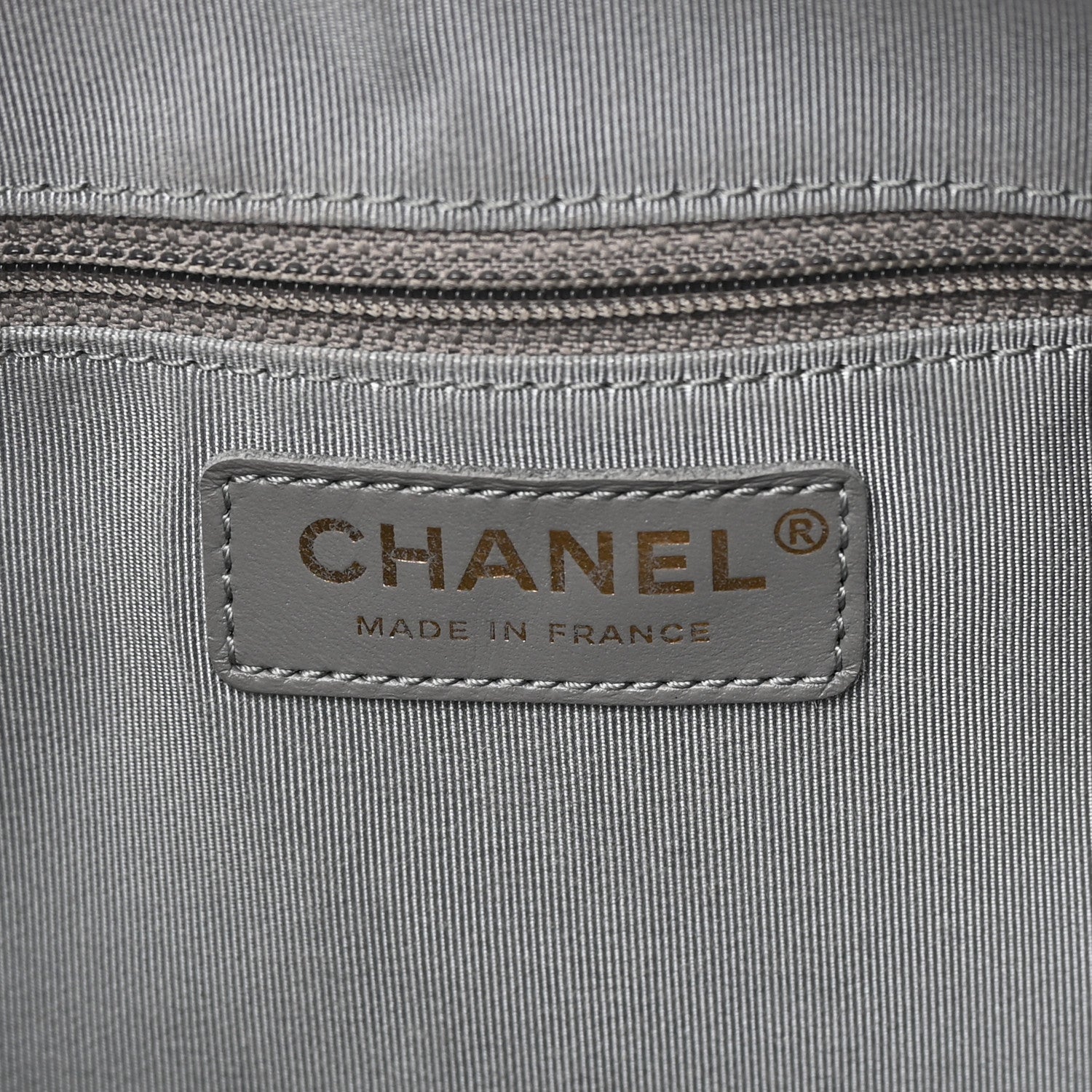 Chanel Iridescent Caviar Flat Quilted Small Coco Tassel Camera Case Grey 6 of 10