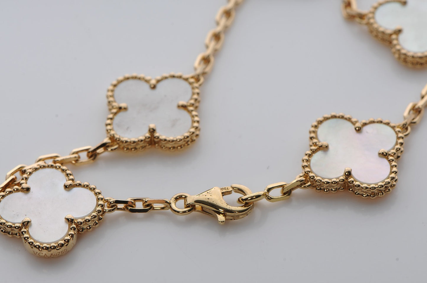 18K Yellow Gold Mother of Pearl 5 Motifs Vintage Alhambra Bracelet