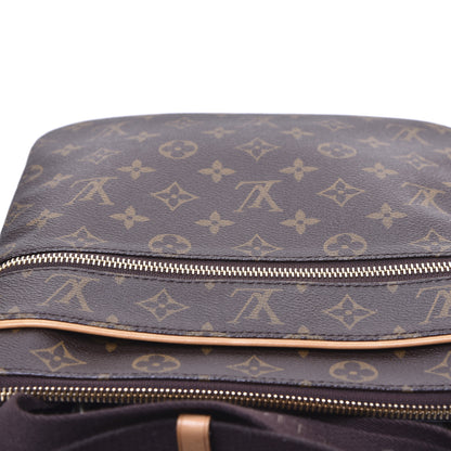 Louis Vuitton Monogram Pochette Valmy 12 of 14