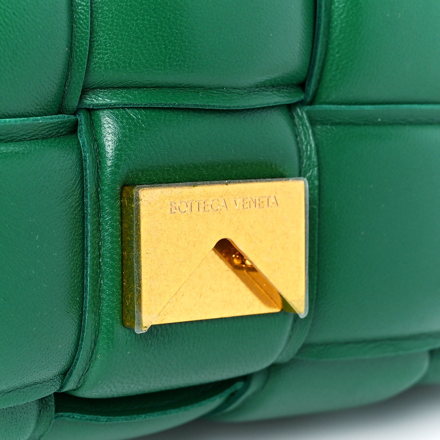 Lambskin Maxi Intreccio Padded Chain Cassette Crossbody Bag Racing Green