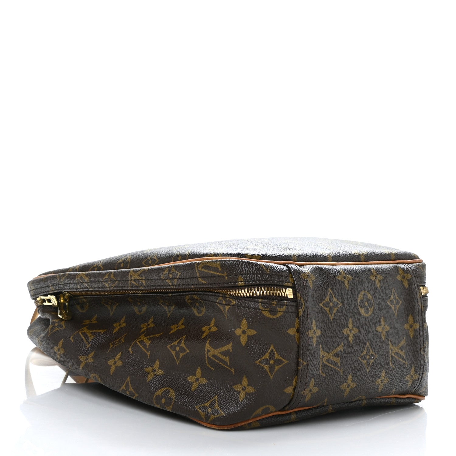 Louis Vuitton Monogram Excursion Shoe Bag 4 of 8