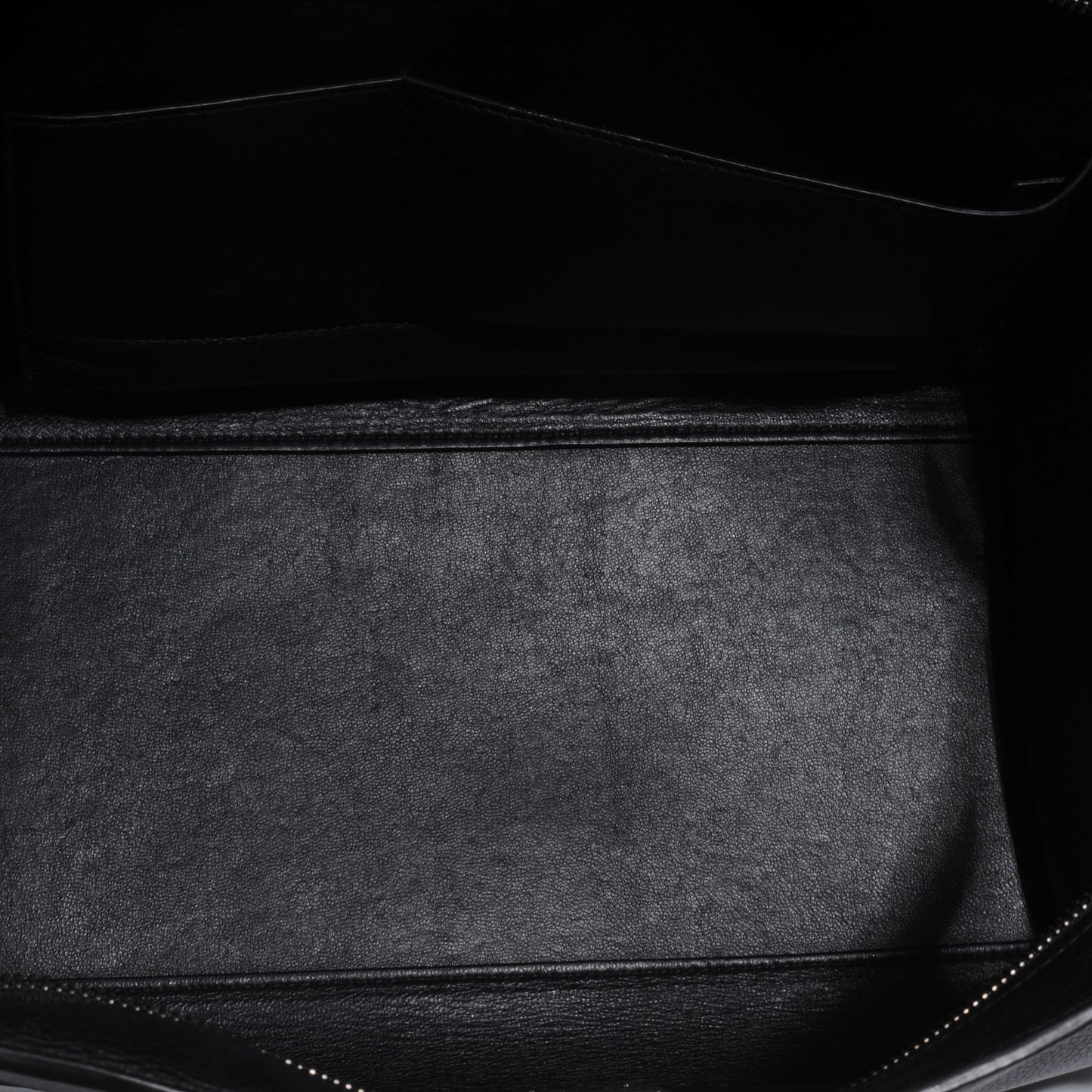 Drummed Leather Suede Trapeze Black