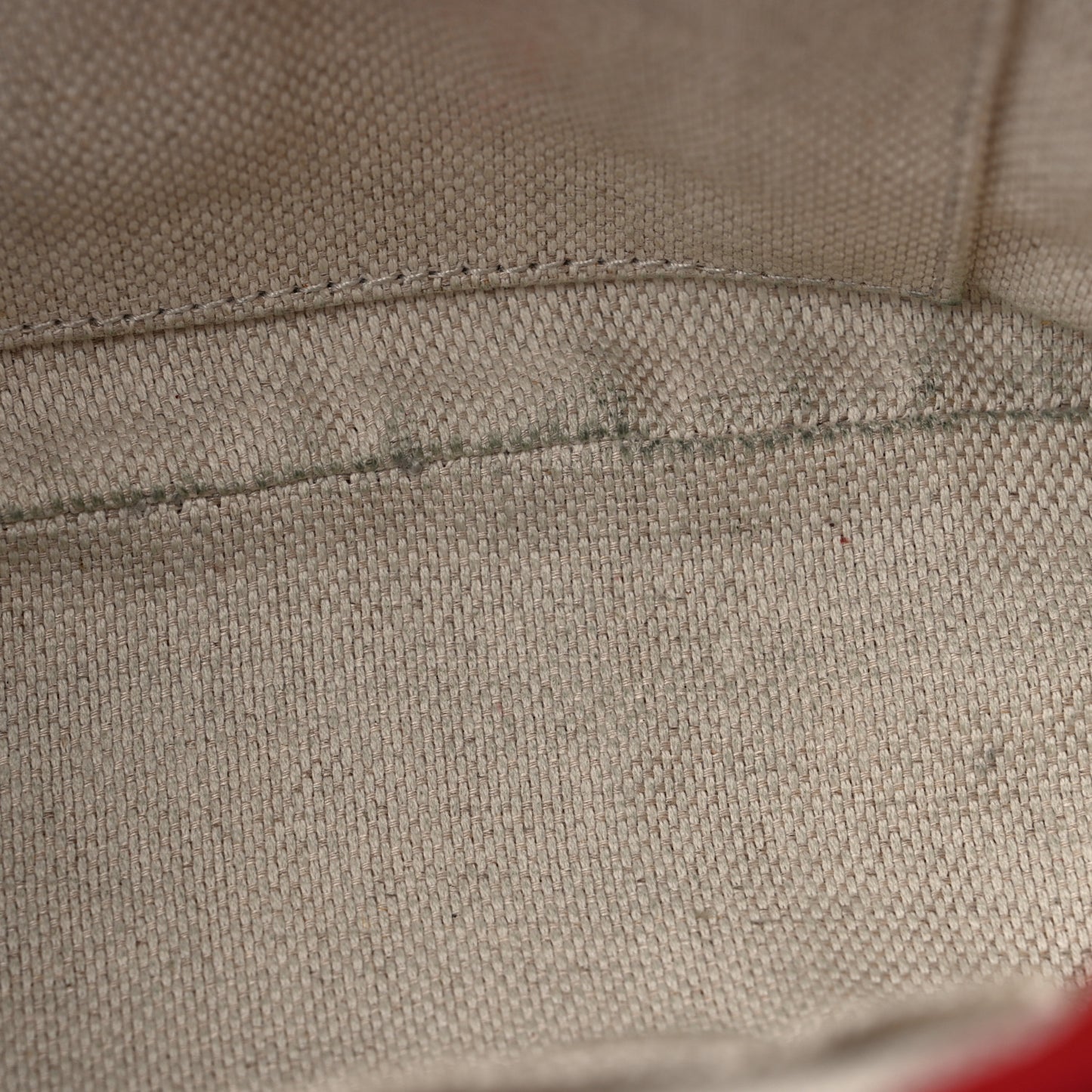 Pebbled Calfskin Small Soho Disco Bag Tabasco Red
