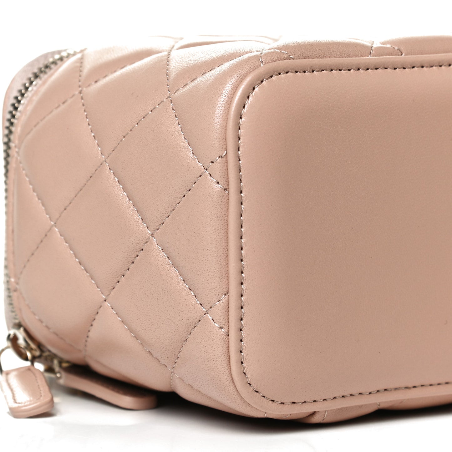 Lambskin Quilted Small Top Handle Vanity Case With Chain Beige