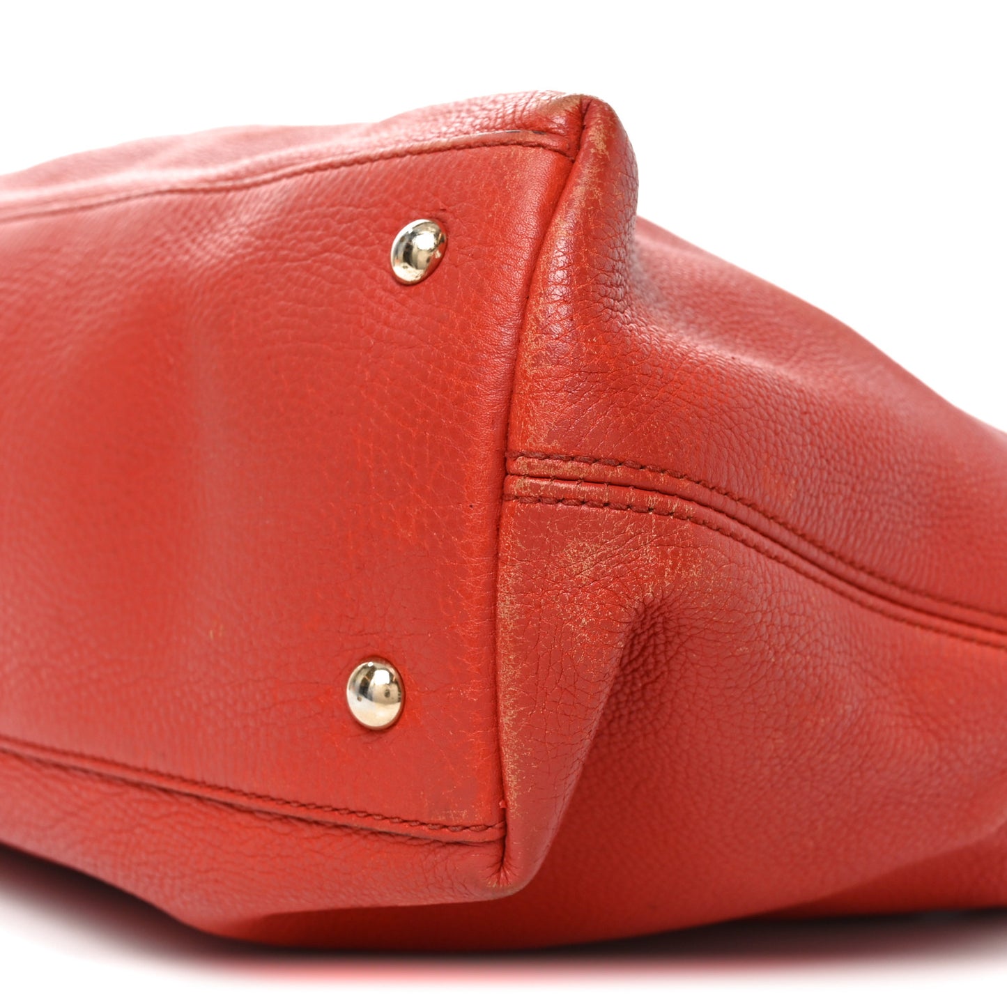 Pebbled Calfskin Medium Soho Chain Shoulder Bag Tabasco Red