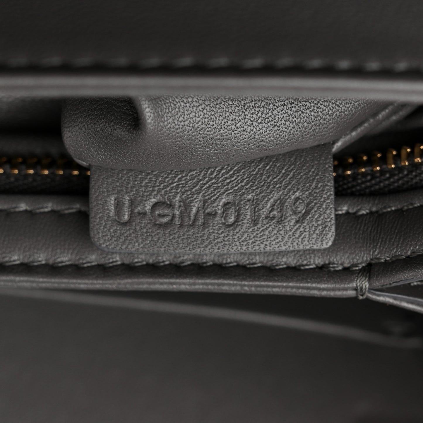 Shiny Calfskin Medium Triomphe Grey