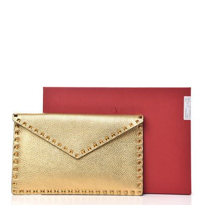 Valentino Garavani Metallic Pebbled Calfskin Large Rockstud Envelope Clutch Gold 8 of 8