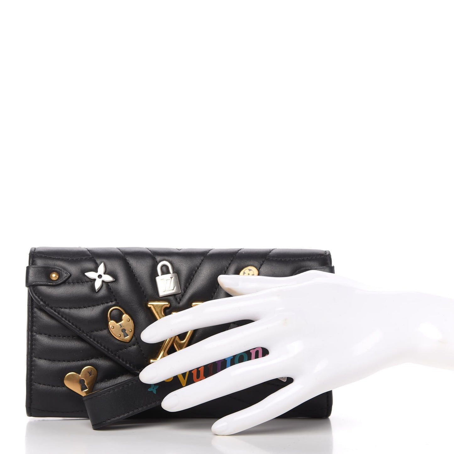 Calfskin Love Lock New Wave Long Wallet Black