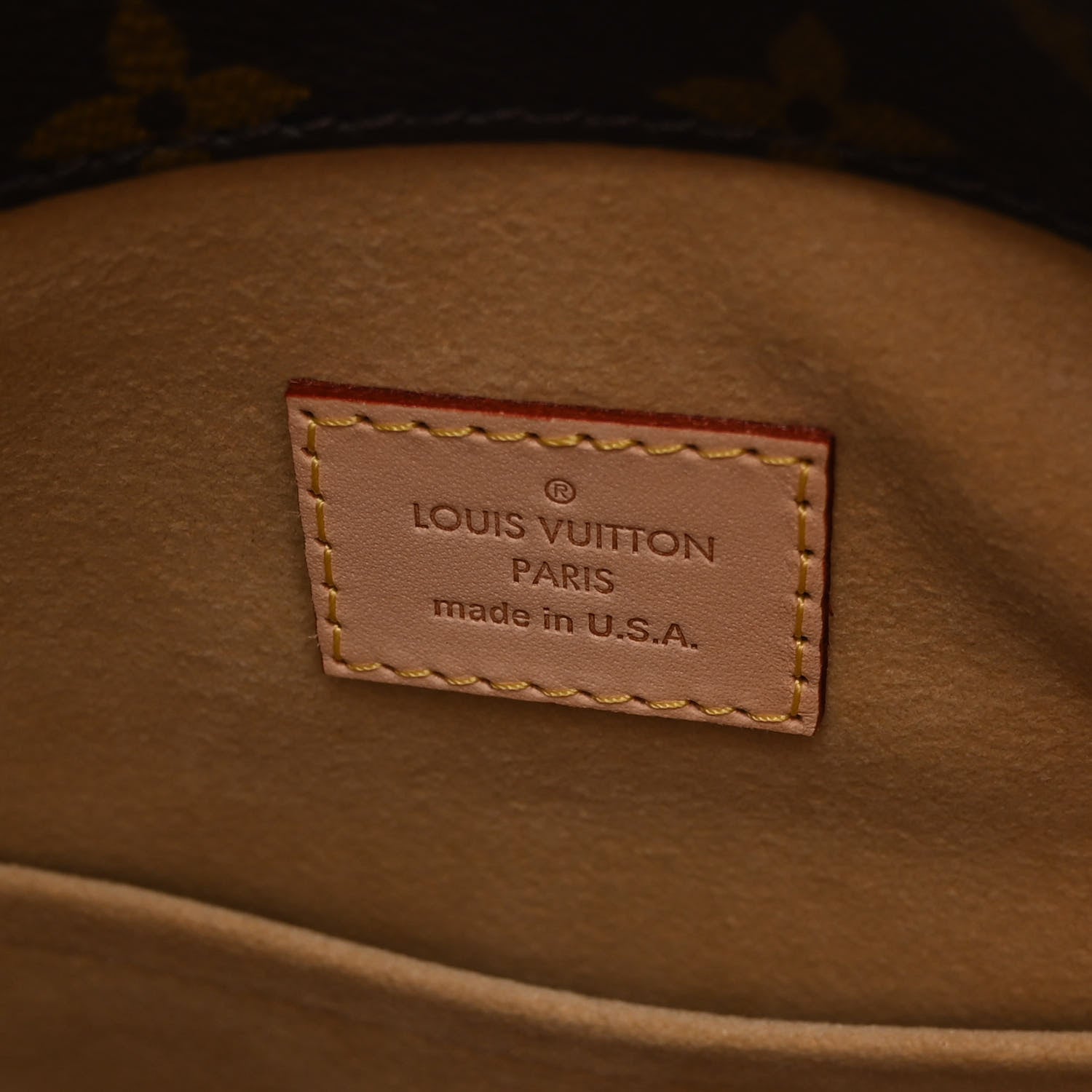 Louis Vuitton Monogram Artsy MM 6 of 9