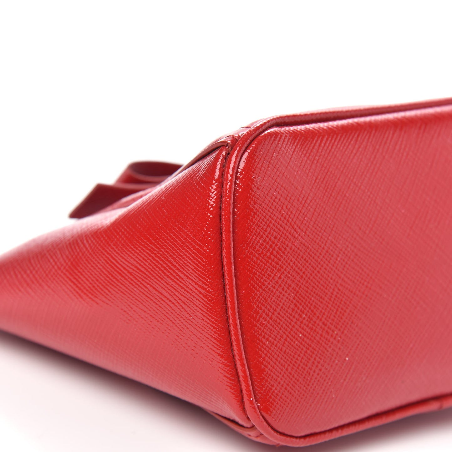 Saffiano Vernice Bow Cosmetic Pouch Rosso