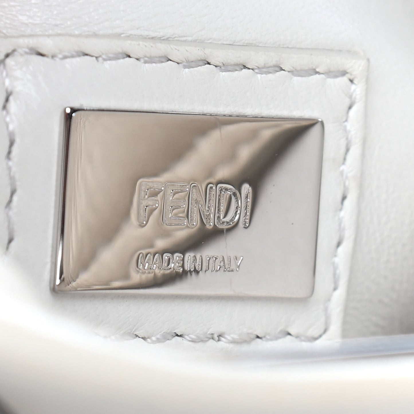 Nappa Lace Up Mini Peekaboo Iconic Satchel Bianco Carta