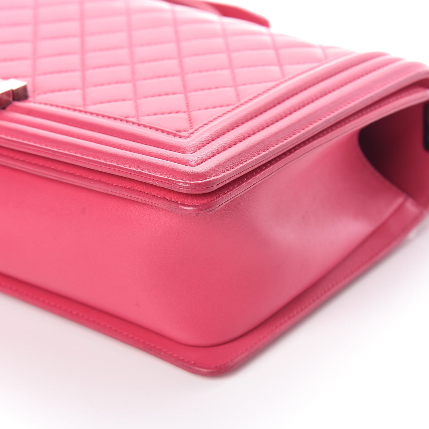 Lambskin Quilted New Medium Boy Flap Pink