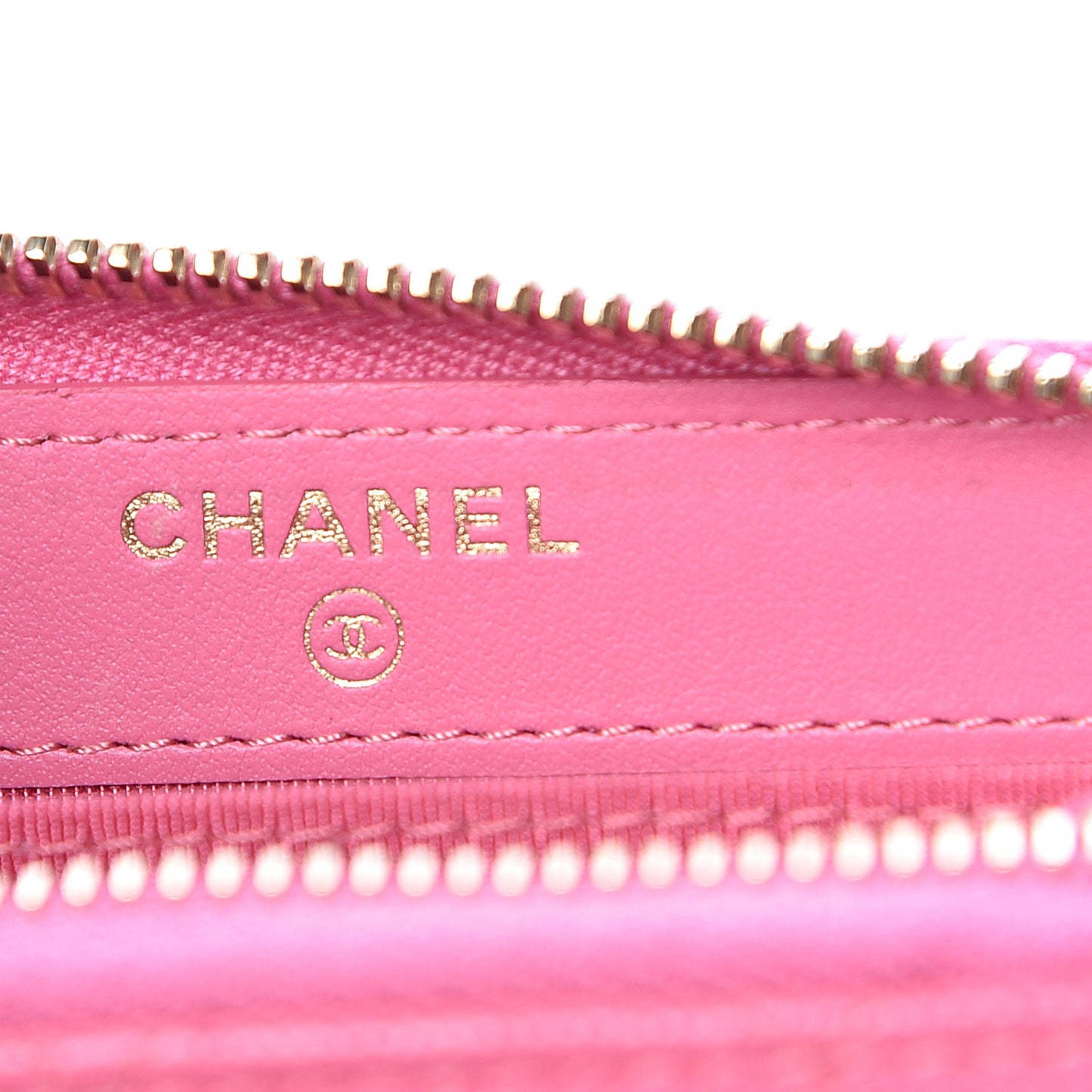 Caviar Quilted Zip Coin Purse Pink
