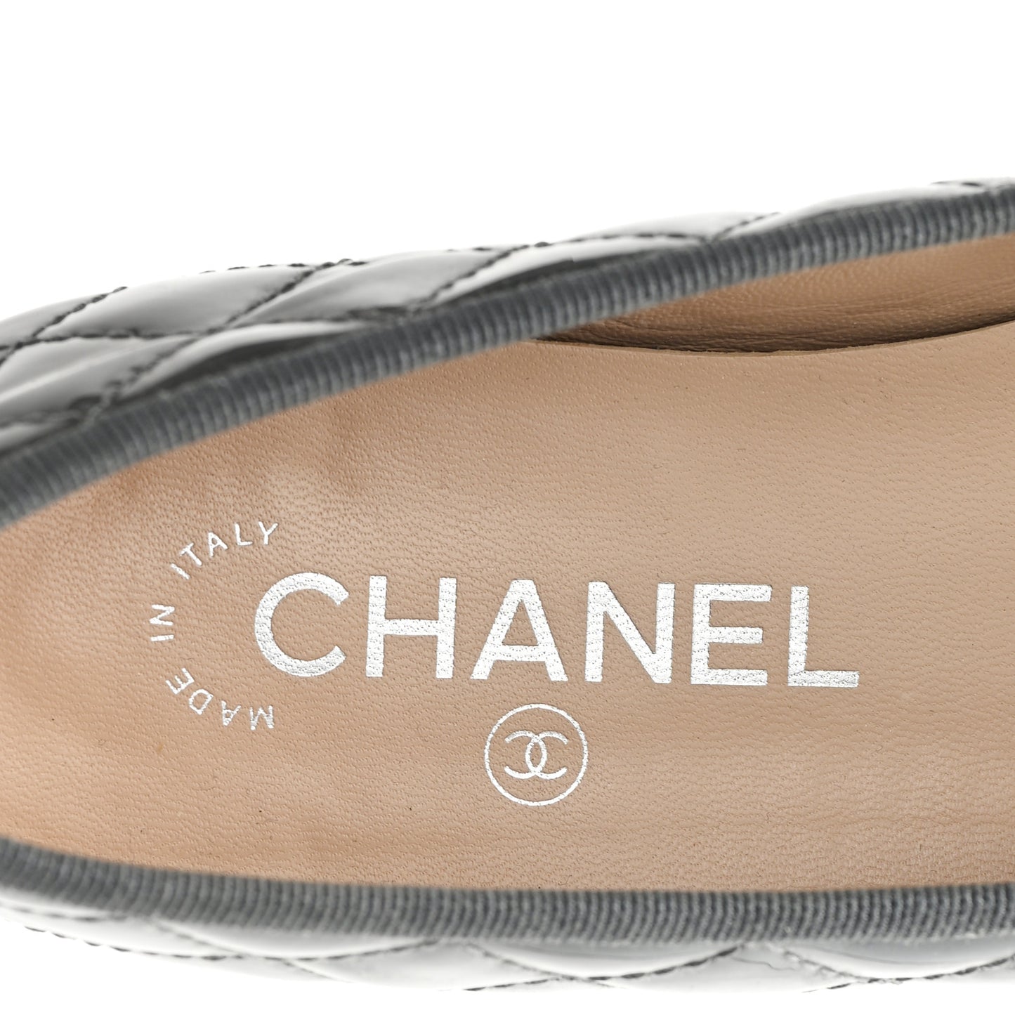 Patent Calfskin Quilted CC Cap Toe Ballerina Flats 37.5 Grey