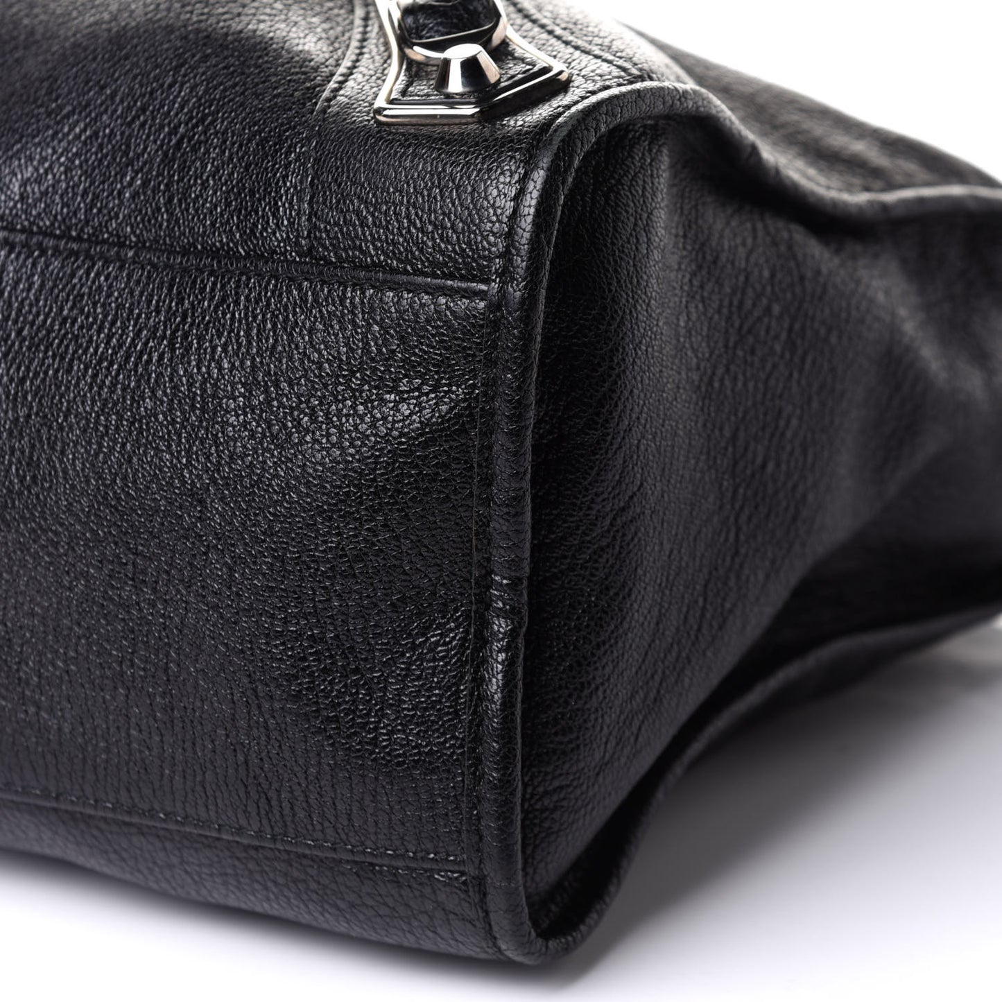 Chevre Silver Metallic Edge Hardware City Black