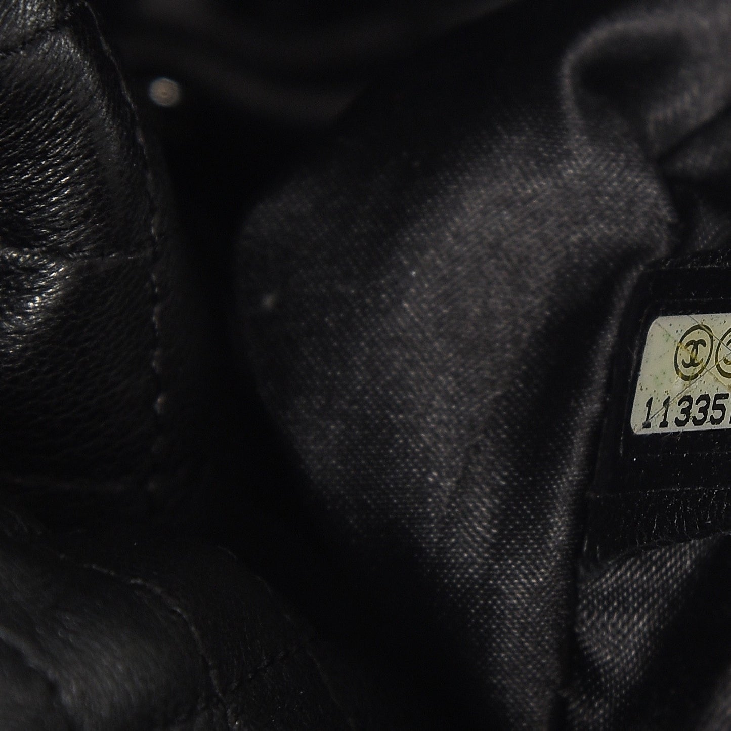 Lambskin Medium Soft and Chain Flap Black