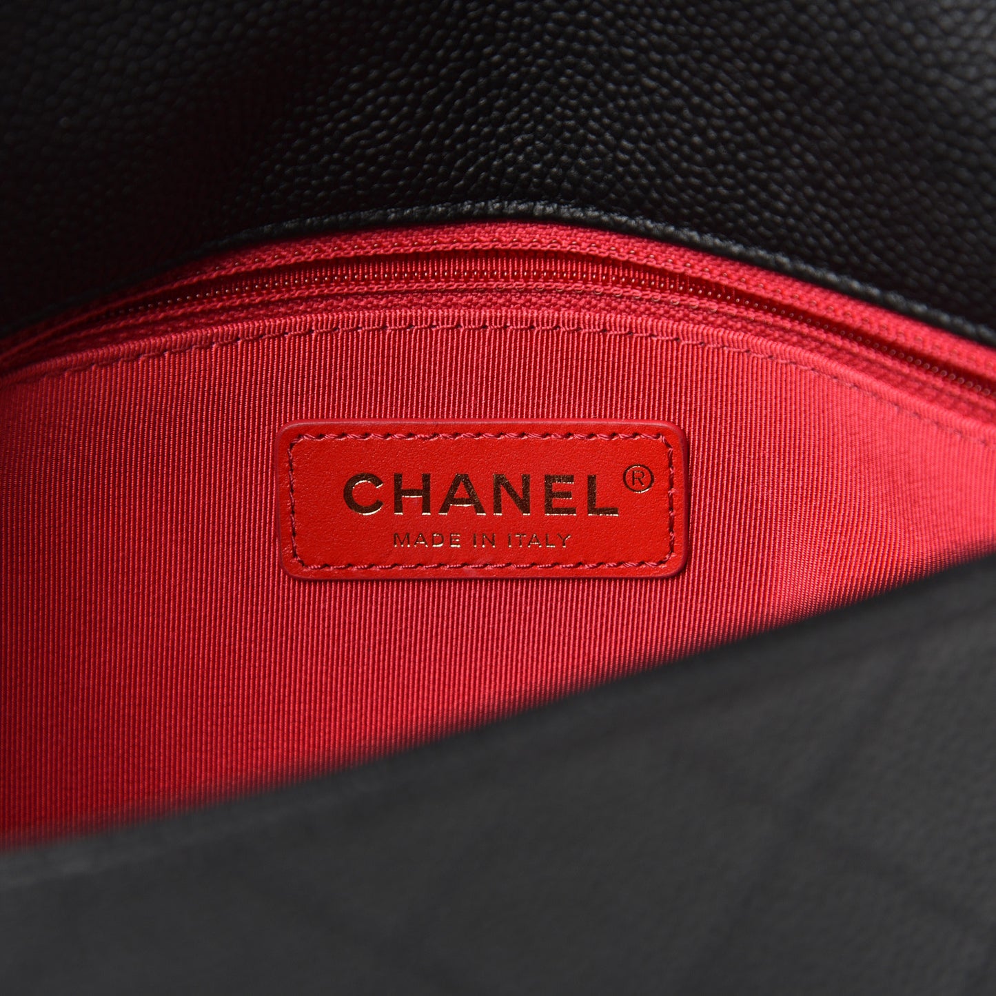 Caviar Quilted City Walk Flap Black