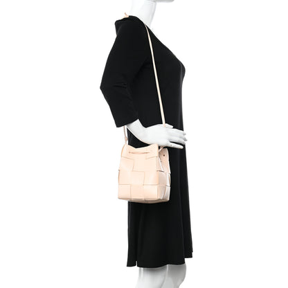 Bottega Veneta Nappa Maxi Intrecciato Cassette Bucket Bag Melon Washed 2 of 10