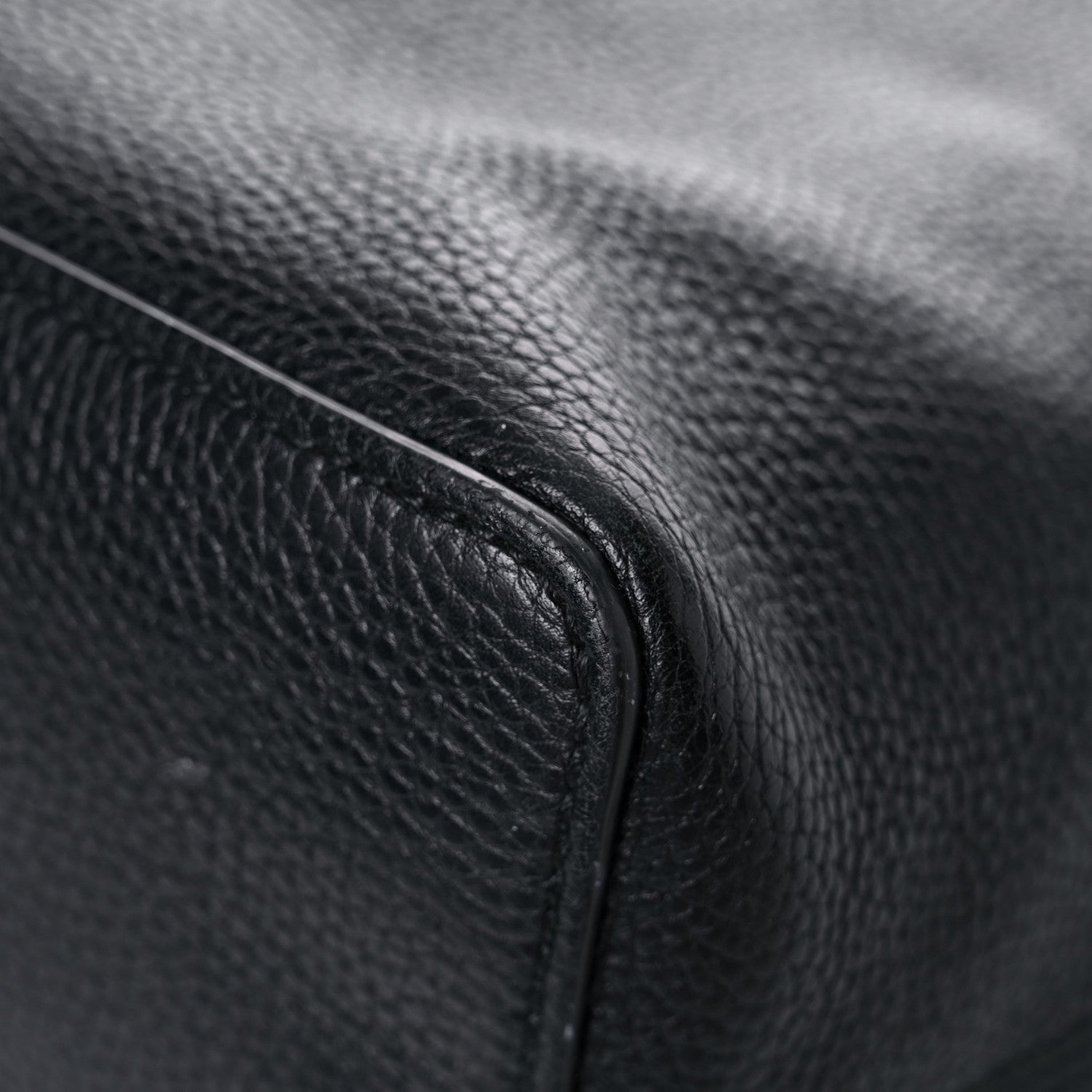 Gucci Pebbled Calfskin Large Soho Hobo Black 9 of 20