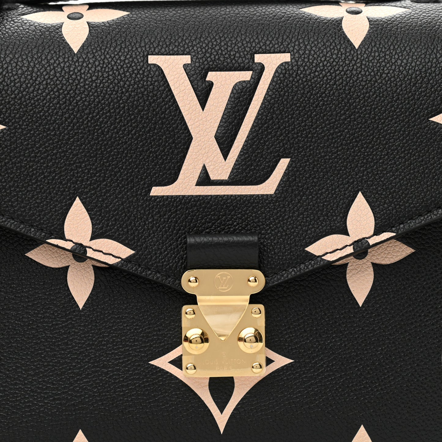 Empreinte Monogram Giant Pochette Metis Black Beige