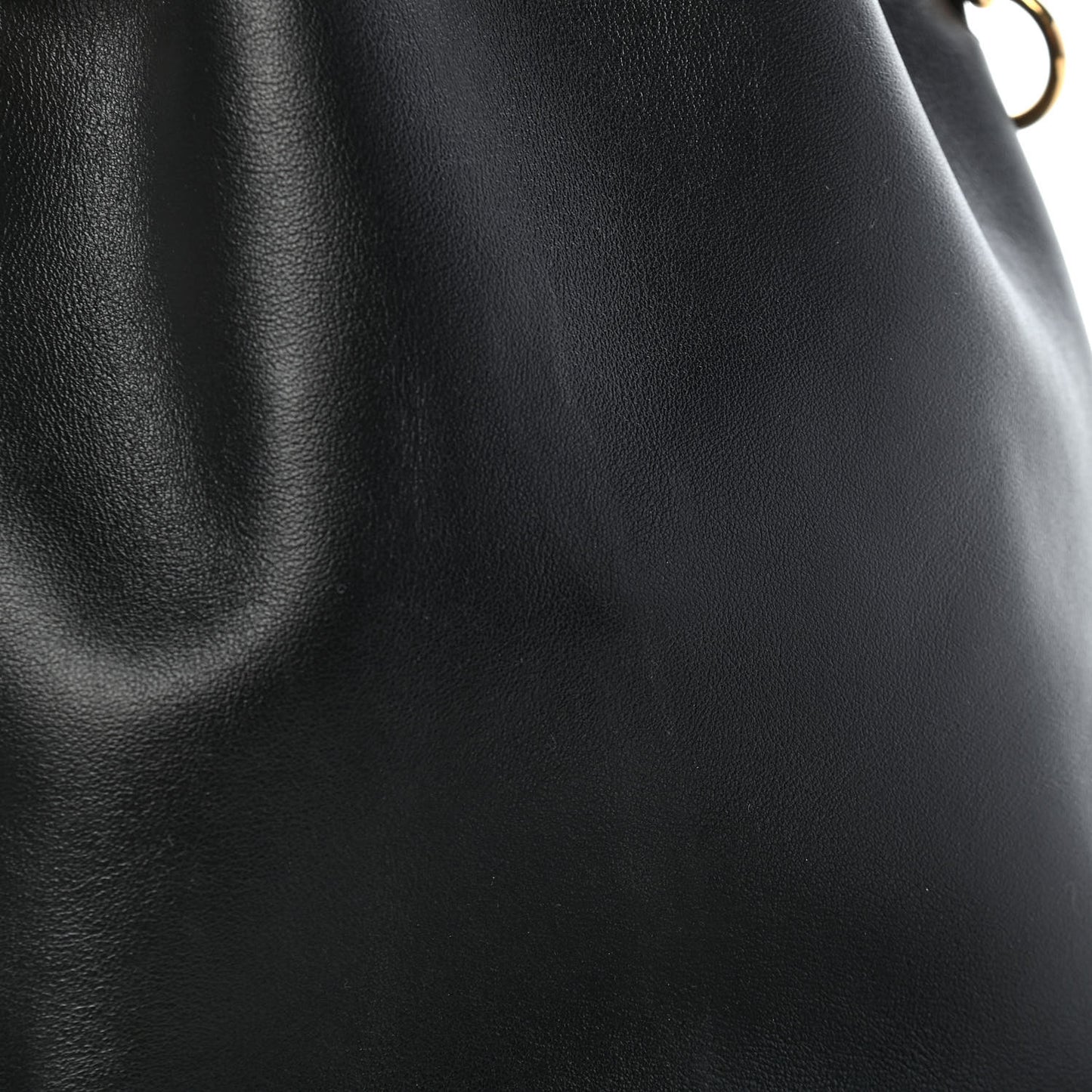 Vitello Grace Matte F is Fendi Grande Mon Tresor Bucket Bag Black