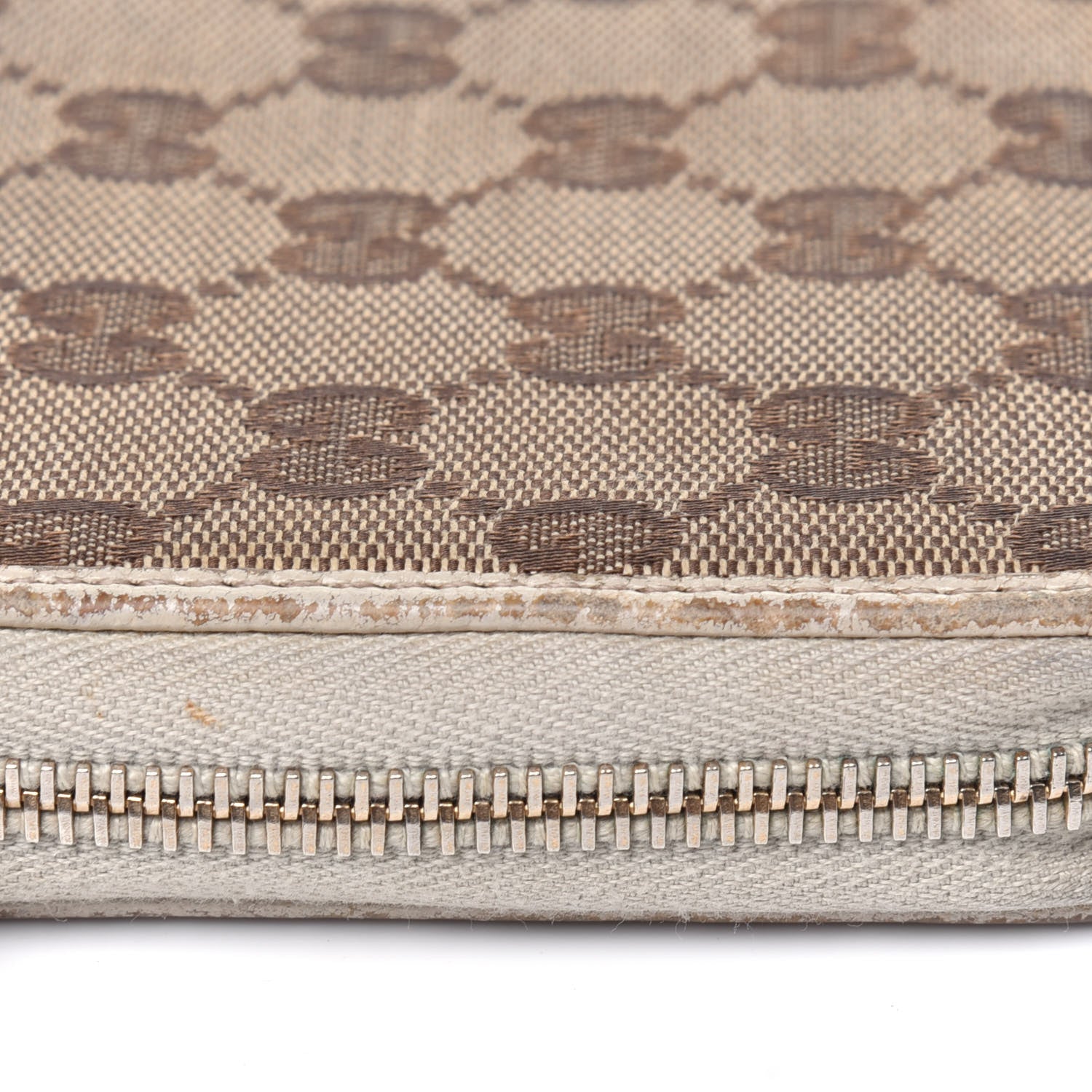 Gucci Monogram Metal Bar Zip Around Wallet Beige Ebony Off White 28 of 35