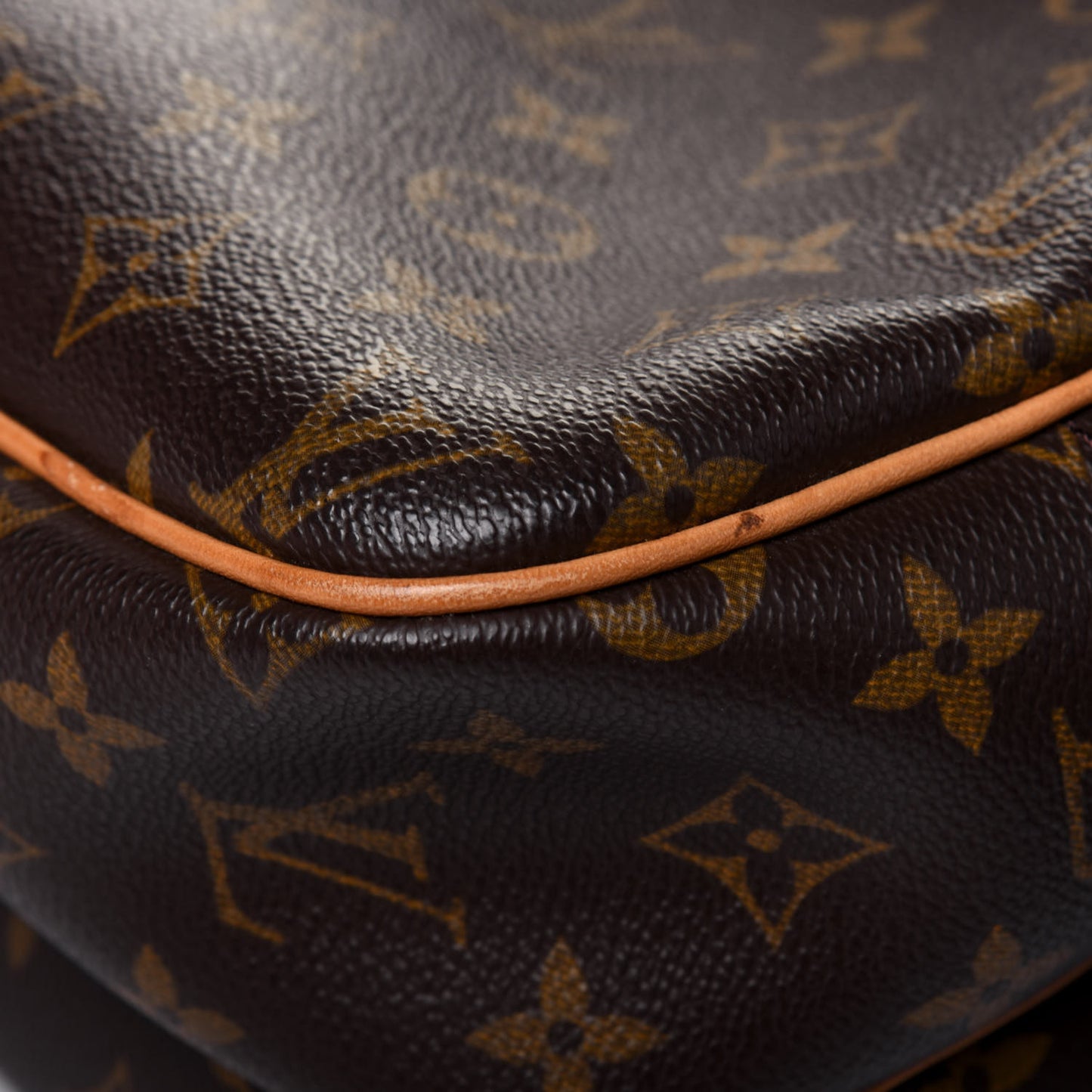 Monogram Reporter PM